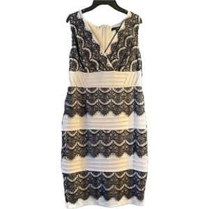 Sangria Lace Dress Size 10P